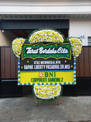 Papan Bunga Duka di Petogogan